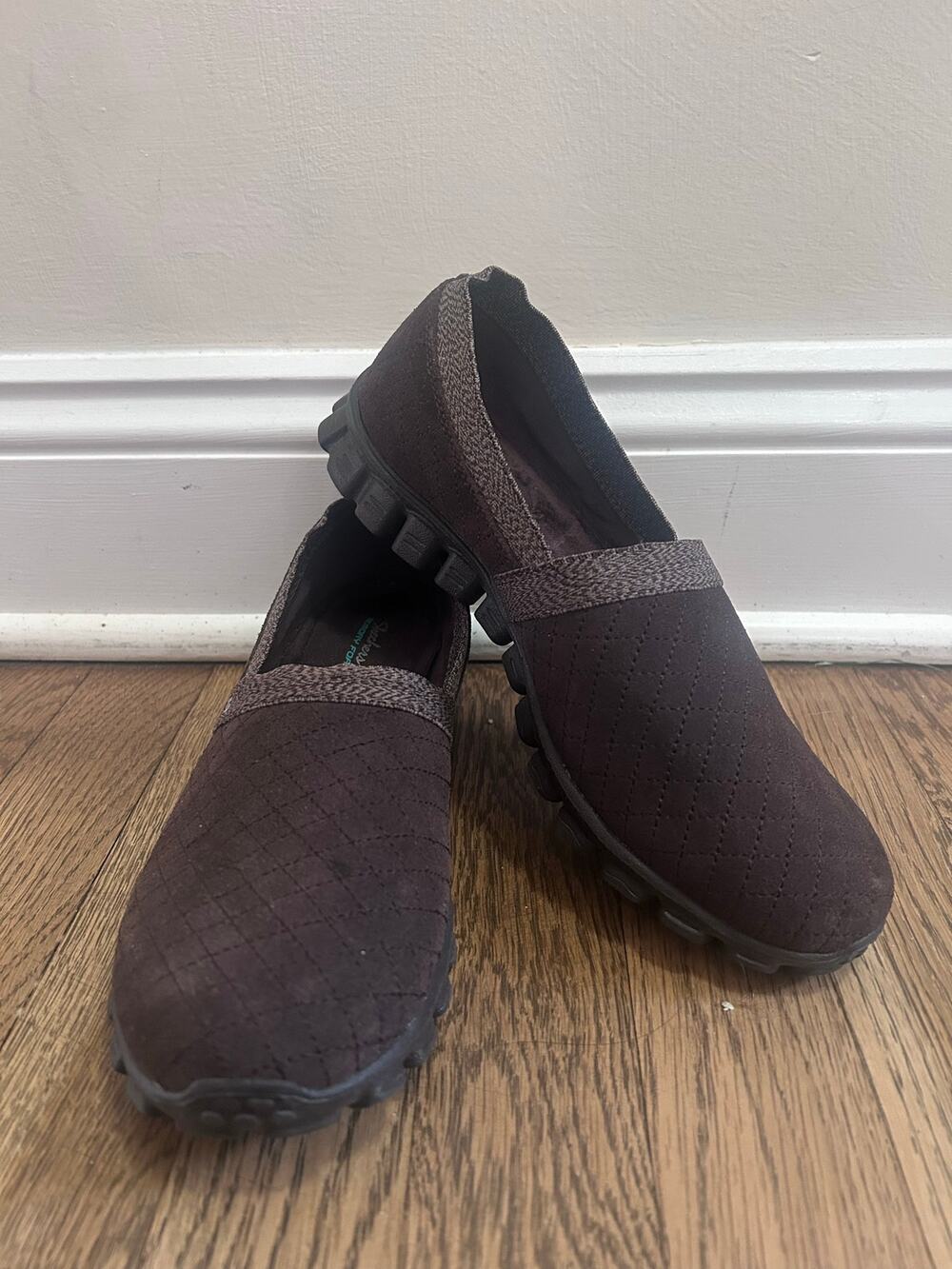 Skechers Brown EZ Flex Cuddled Up Memory Foam SlipOn Comfort Loafers 7.5 Cozy